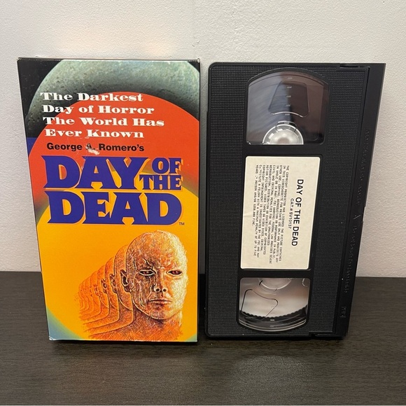Day of the Dead (VHS, 1998) George A Romero - Picture 1 of 8